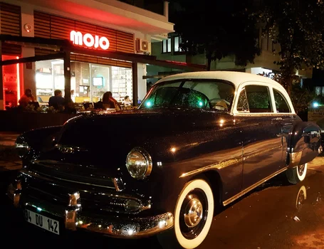 Mojo Movie Cafe resimleri