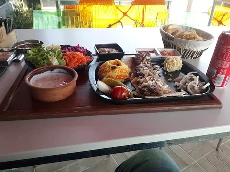 Kraliyet Steak House resimleri