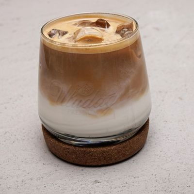 Iced Latte (Medium)