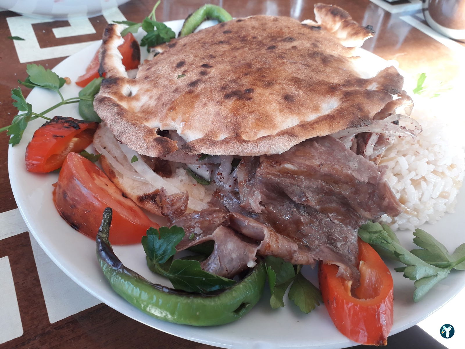 Ova Yaprak Doner