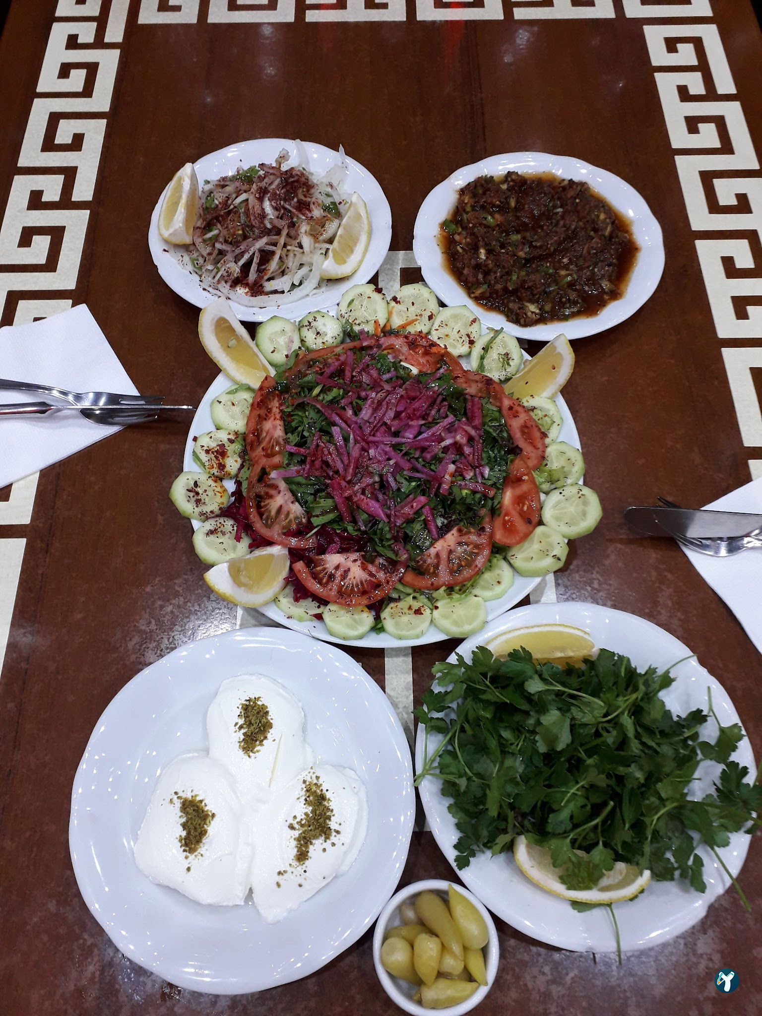 Ova Yaprak Doner