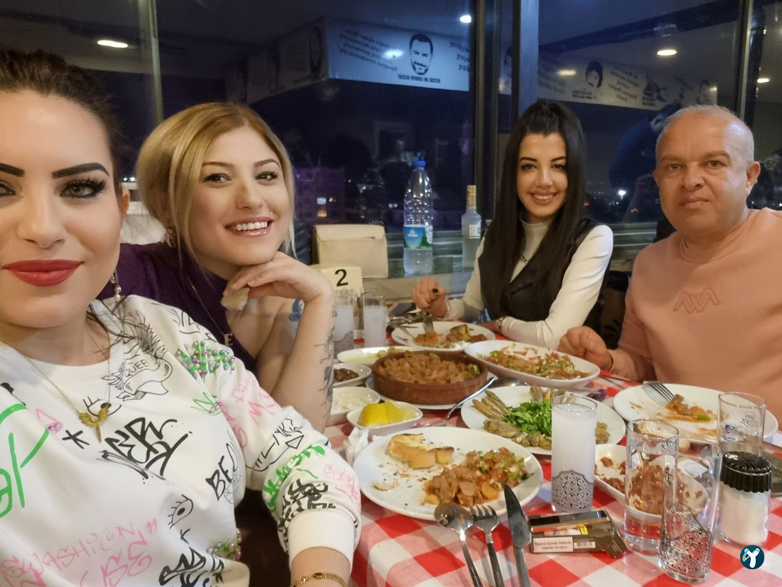 Kalamar Hamsinoz Restaurant
