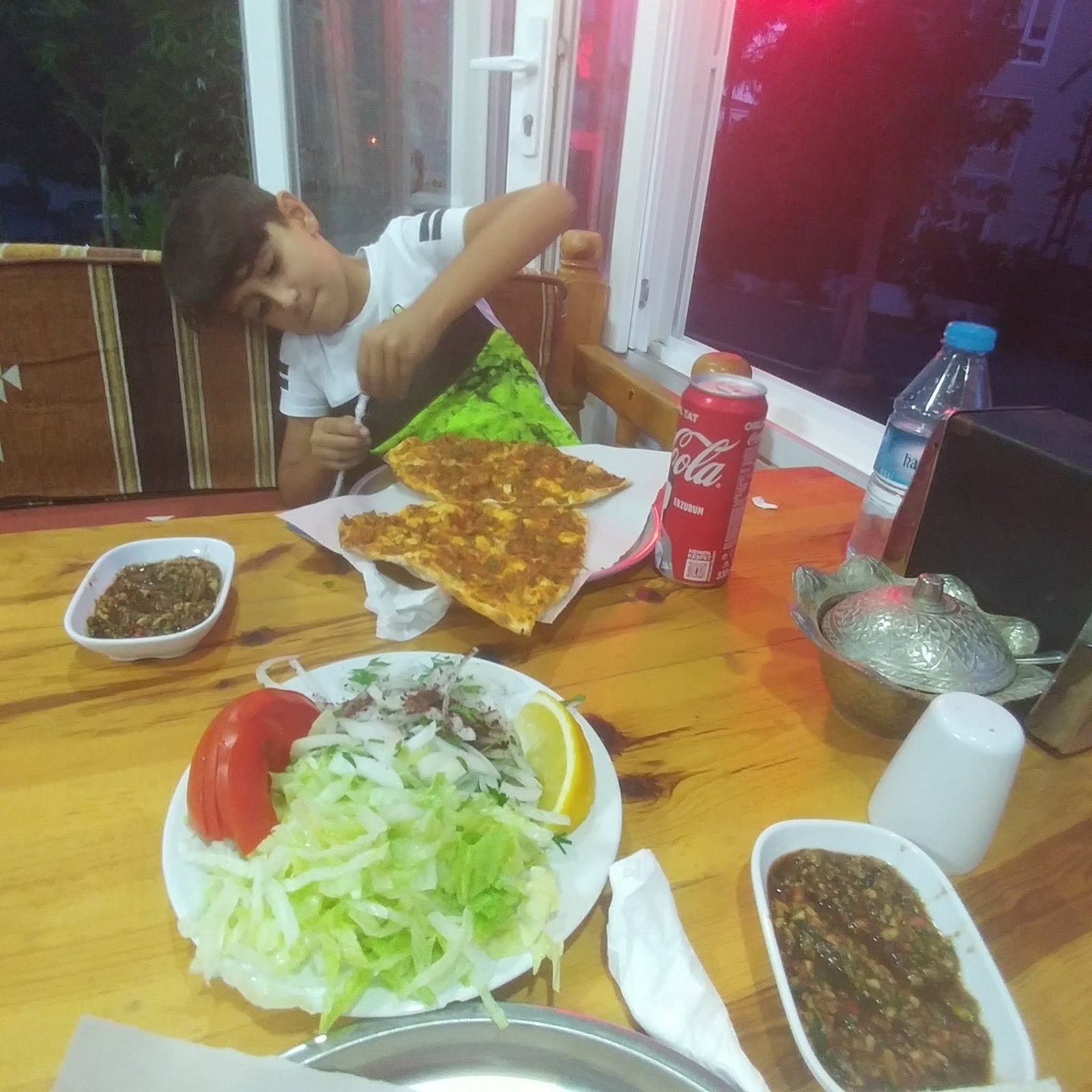 Yusufun Yeri Kebap Ve Lahmacun Silivri Saraçoğlu