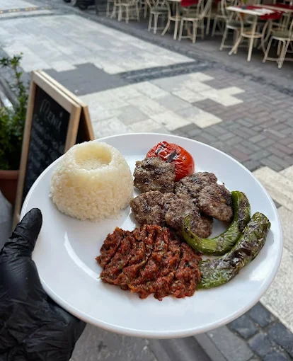 Ortaköy Köftecisi