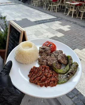 Ortaköy Köftecisi resimleri
