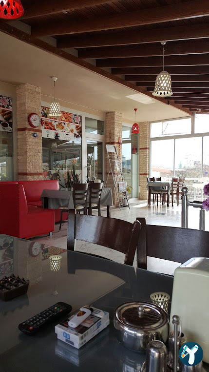 Yasemin Cafe