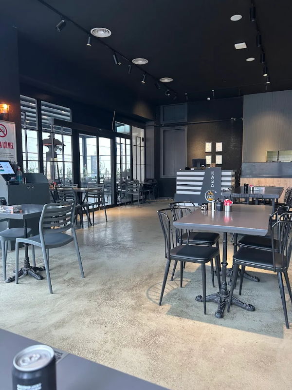 SANDAVİC KRALI PARKORA