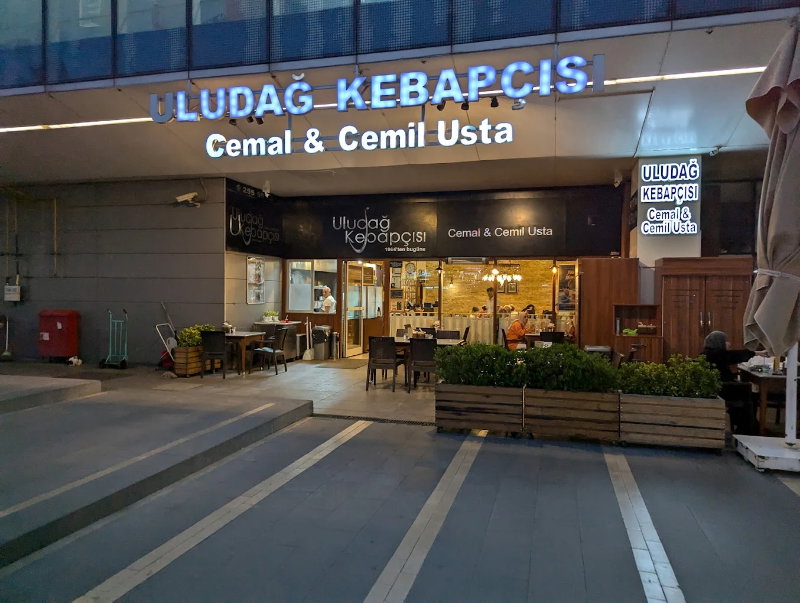 Uludağ Kebapçısı Cemal Cemil Usta