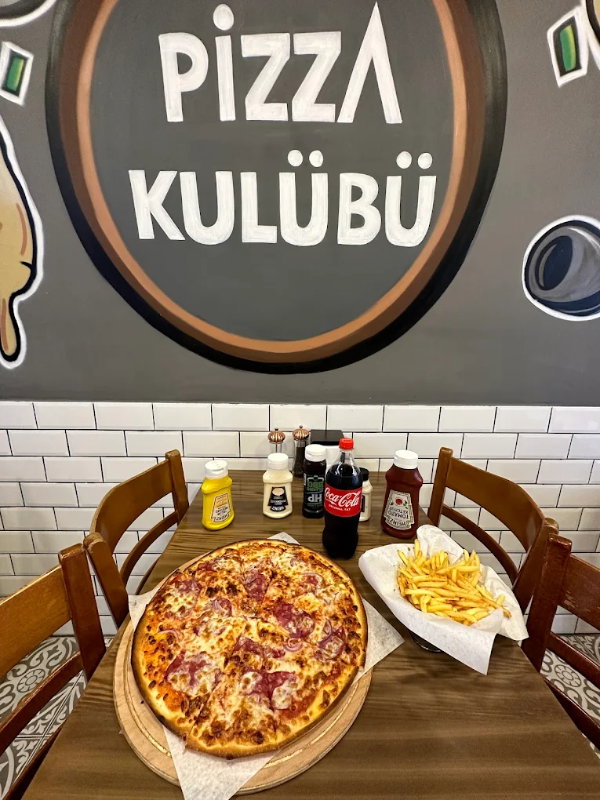 Foça Pizza Kulübü