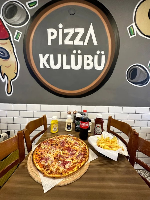 Foça Pizza Kulübü