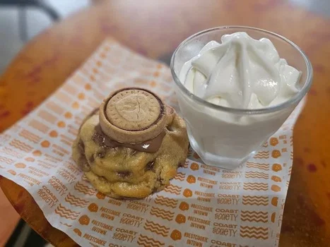 Coast Society resimleri