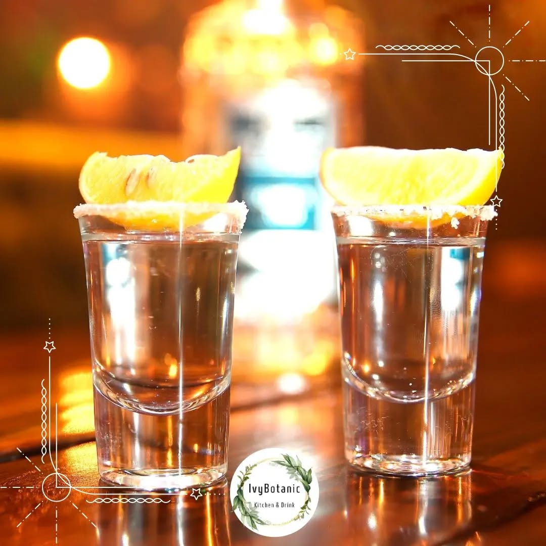 IVY BOTANIC Kitchen & Drink