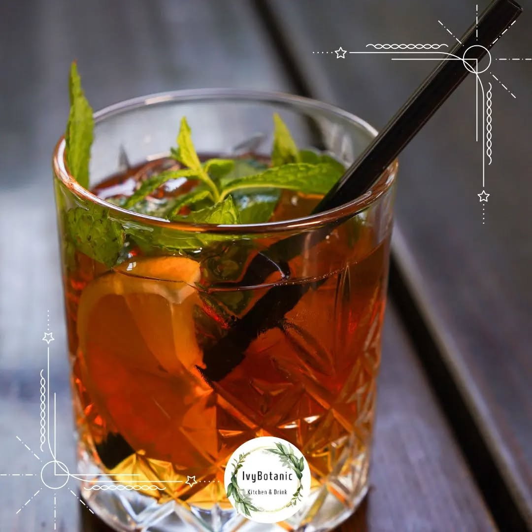 IVY BOTANIC Kitchen & Drink