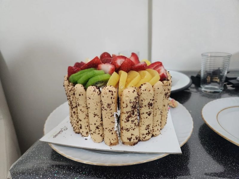 Manisa Çetinkaya Pastanesi