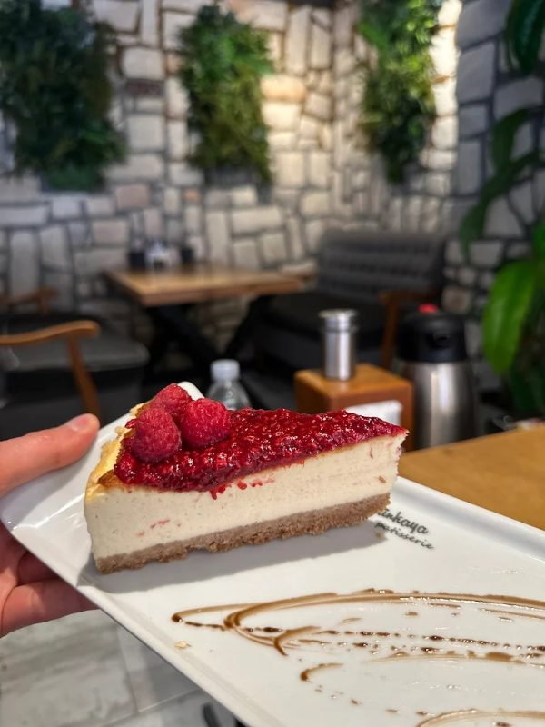 Manisa Çetinkaya Pastanesi