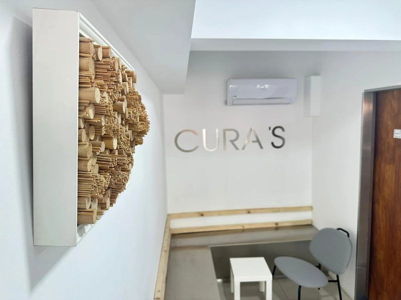Cura's Coffee & Croissant