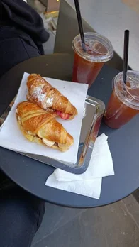 Cura's Coffee & Croissant resimleri
