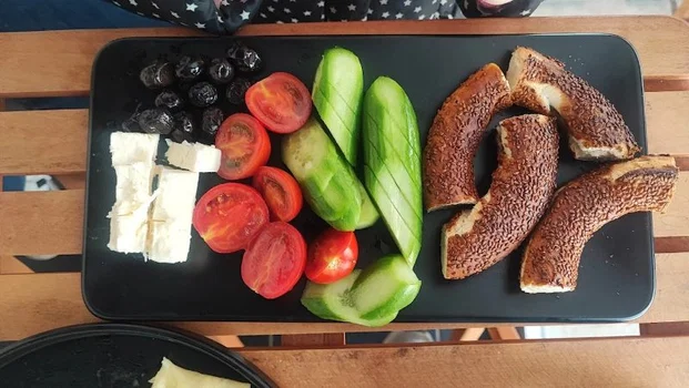 Agah Cafe & Gözleme Unlu Mamüller Yöresel Ürünler resimleri