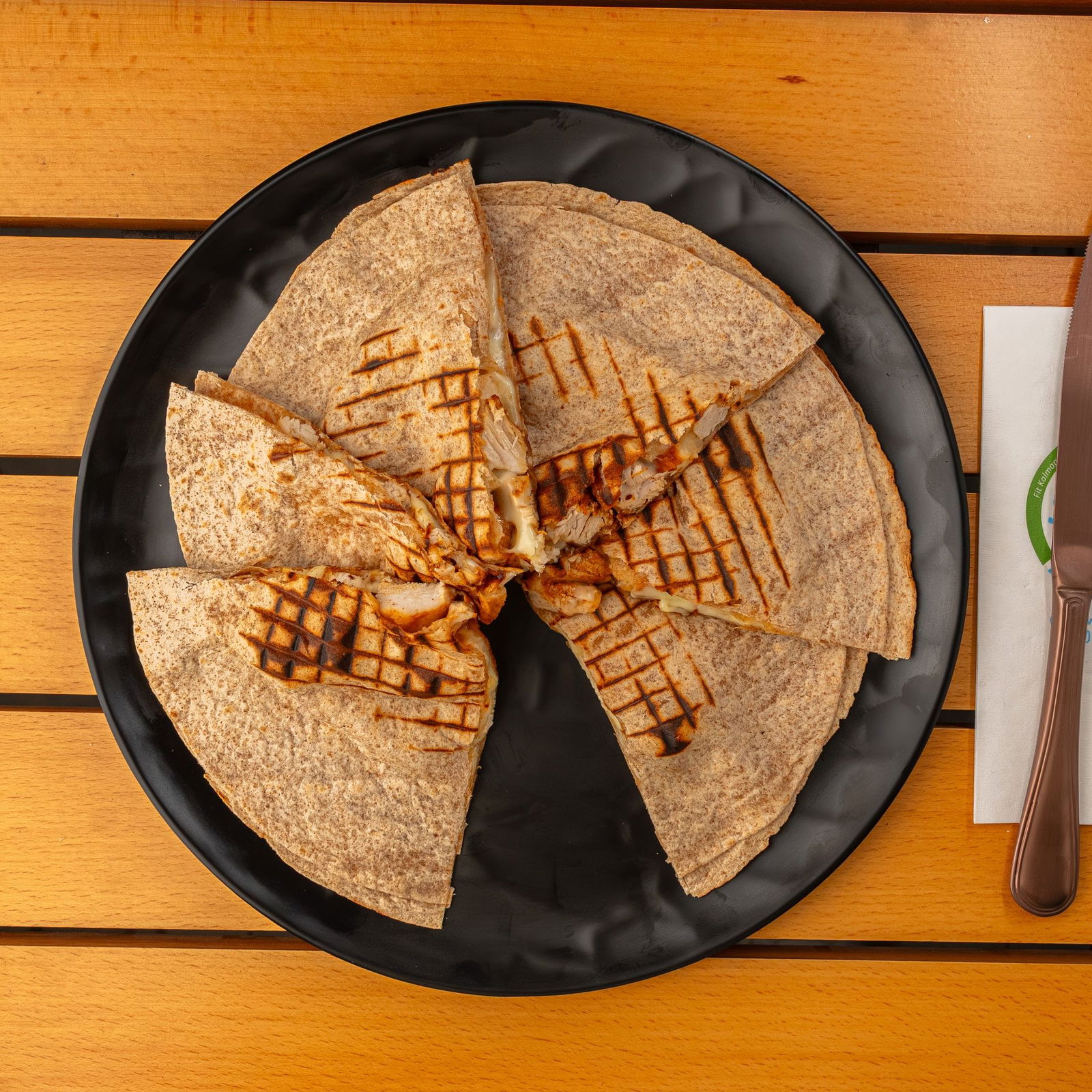 Tavuklu Peynirli Quesadilla