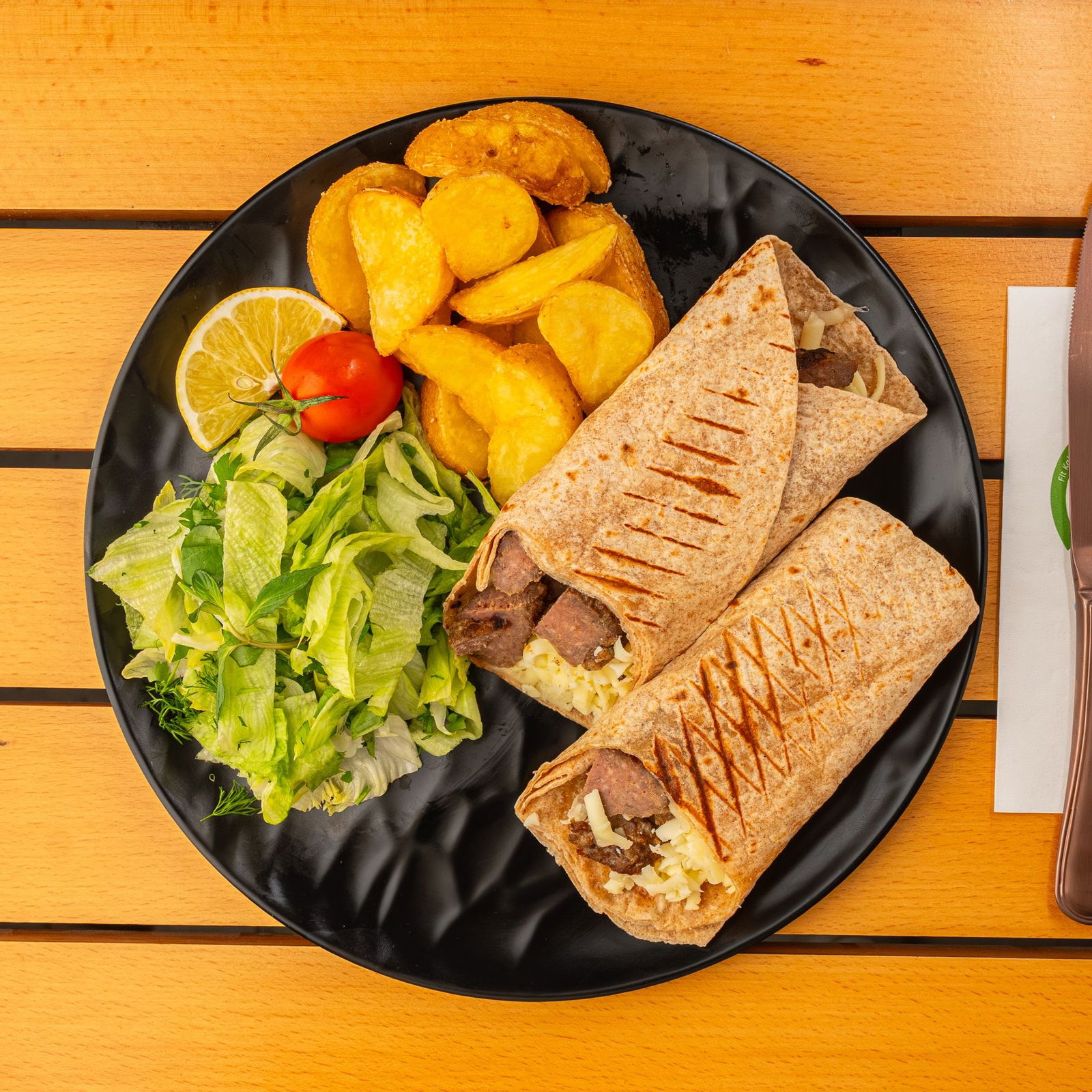 Izgara Köfteli Wrap