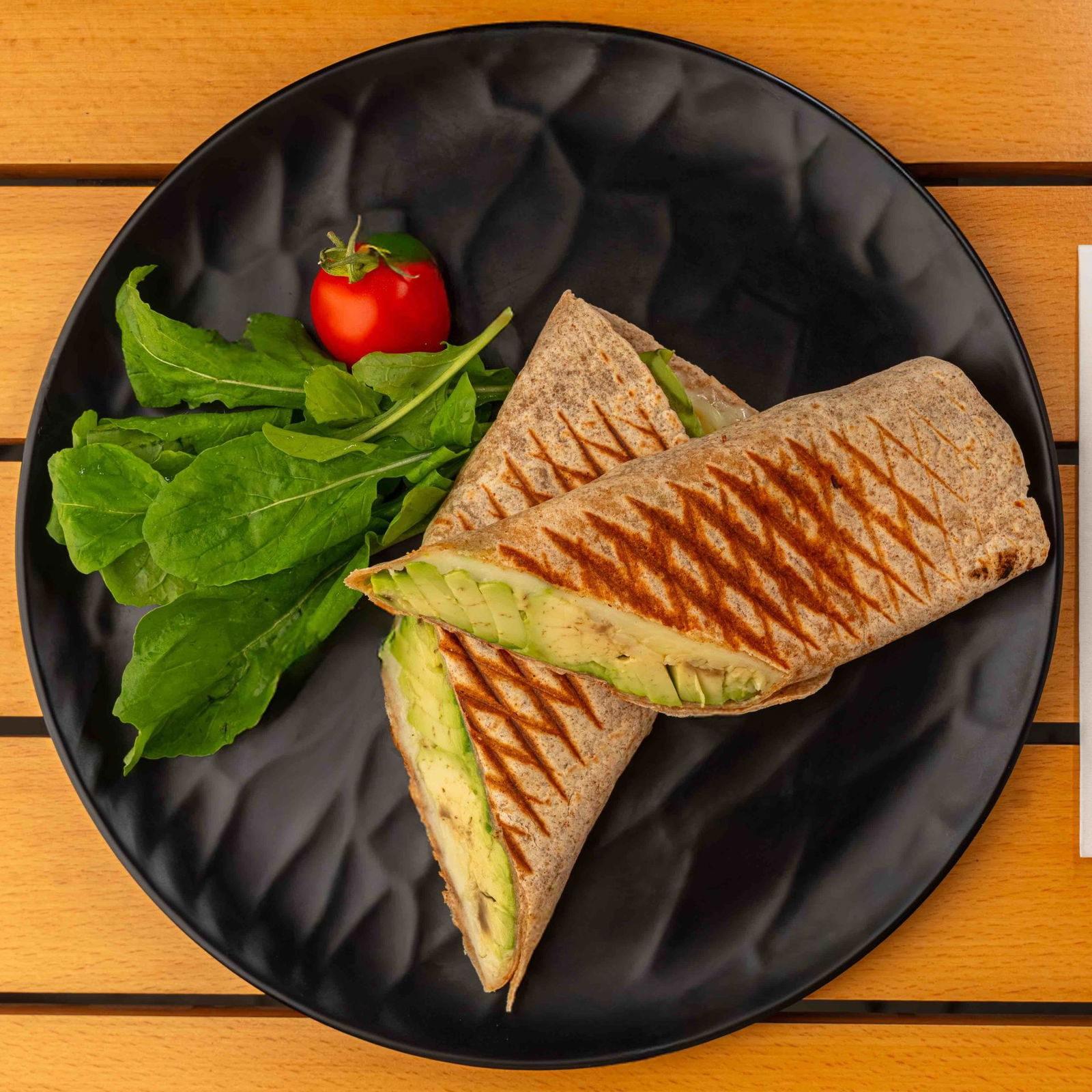 Avokadolu Tortilla Kahvaltı