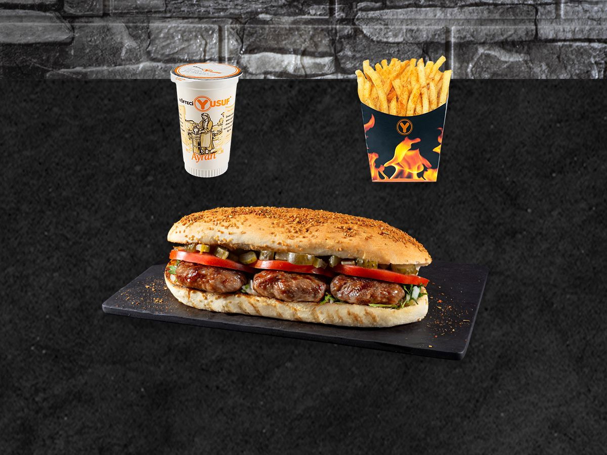 Patatesli Yarım Porsiyon Ekmek Arası Köfte Menü