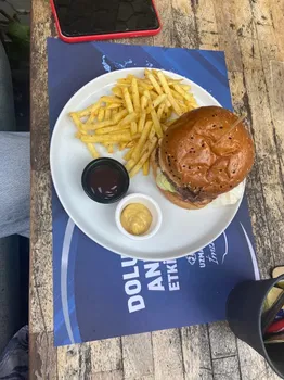 Tımarhane Social House resimleri