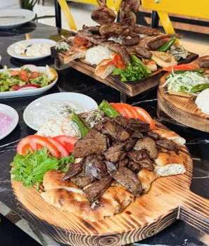 DAMAKTADI CİGER VE KOFTE RESTORANT resimleri