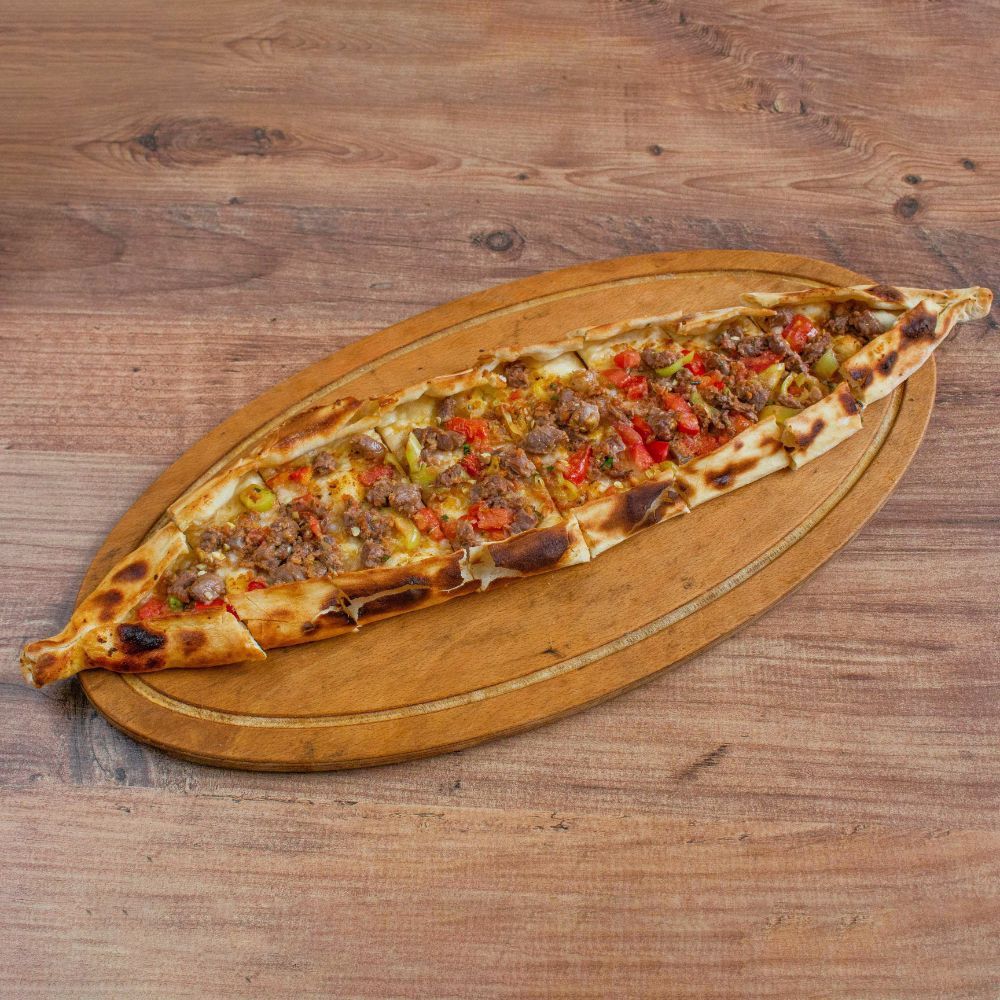 Kuşbaşılı Mantarlı Pide