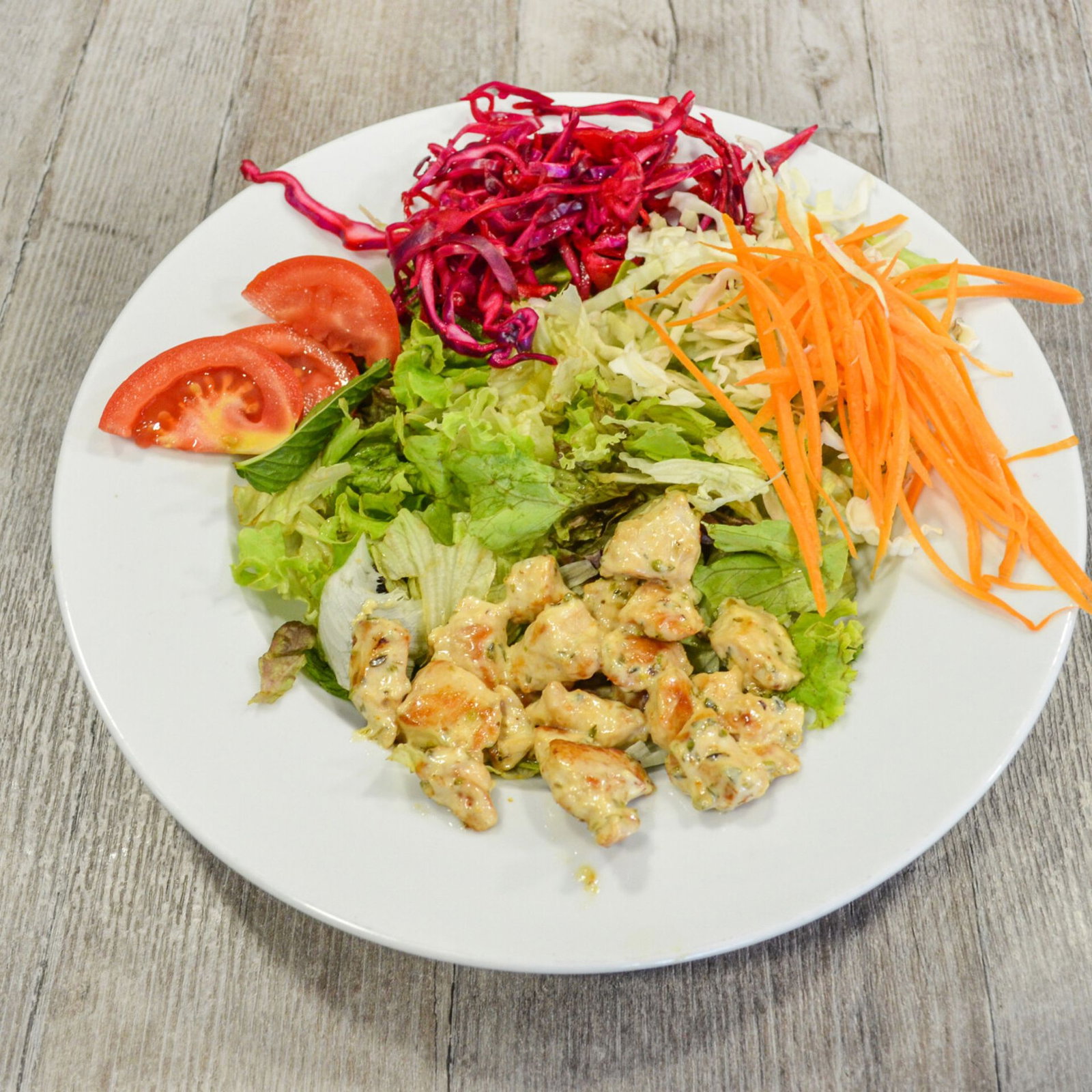 Tavuklu Salata