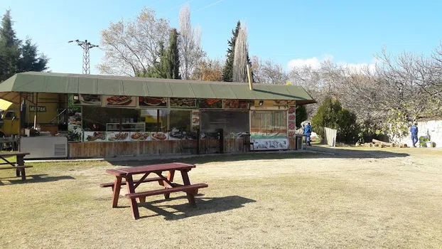 Titus Feronia Restoran resimleri
