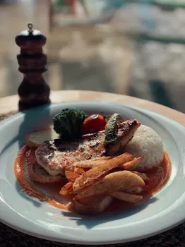 Maya Bistro Restaurant resimleri