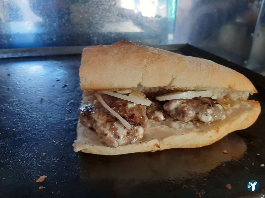 Menyeli Tostçu