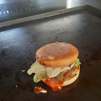 Menyeli Tostçu resimleri