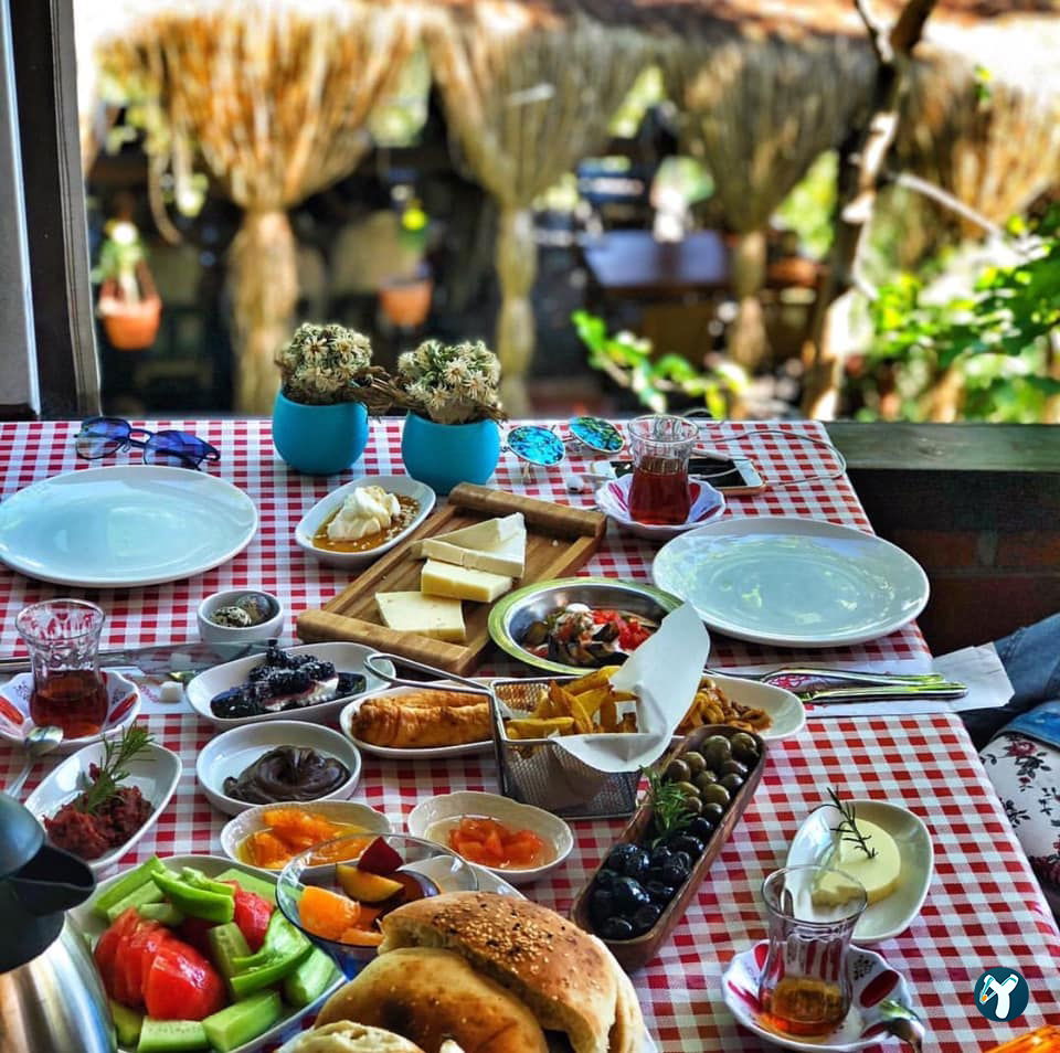 Aktuğ Köy Kahvaltısı