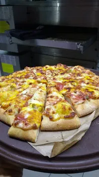 Little Caesars Yeşilpınar Şubesi resimleri Little Caesars Yeşilpınar Şubesi resimleri