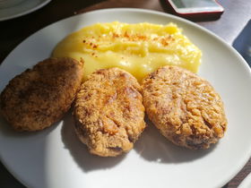 Çotanak Ev Yemekleri &Kahvaltı & Cafe
