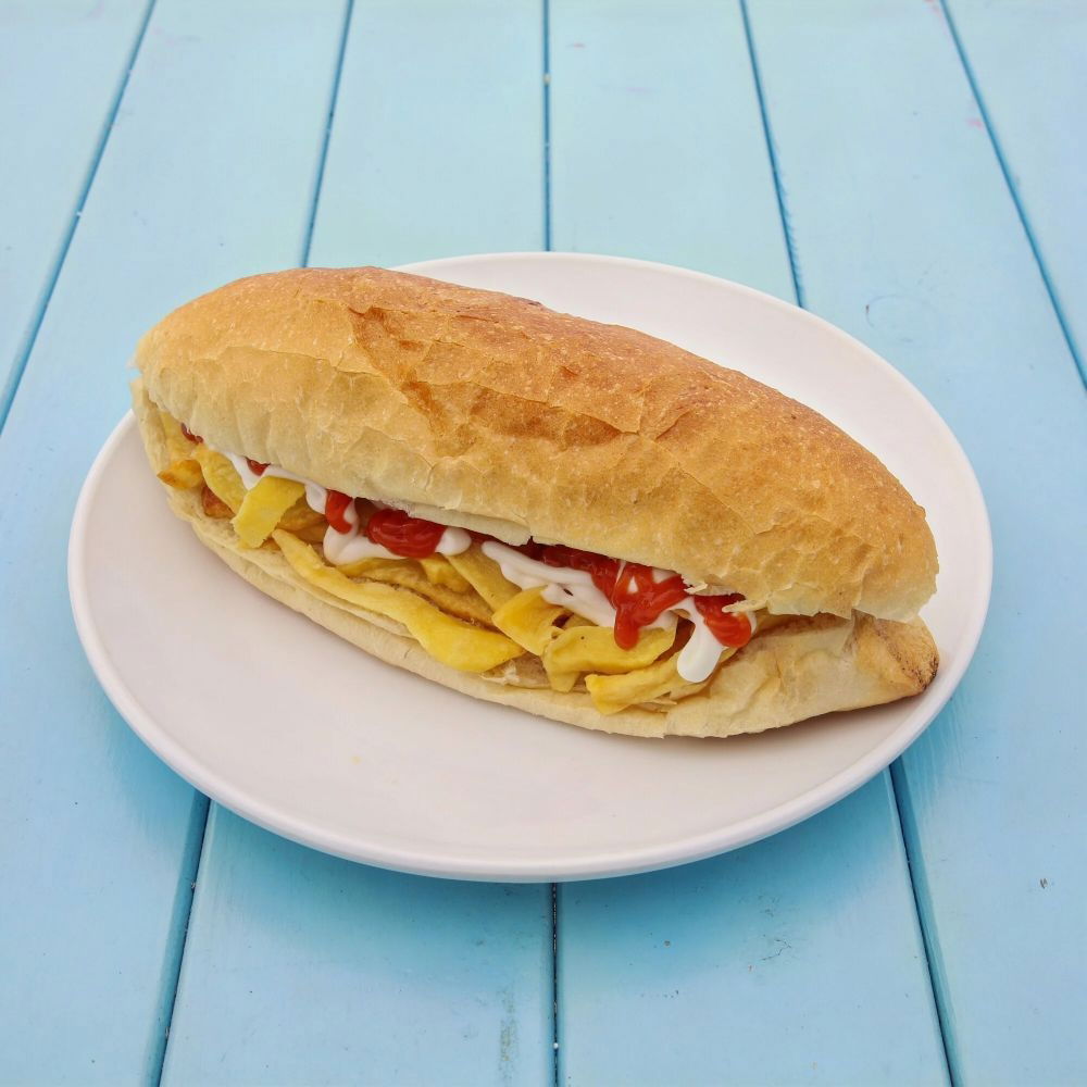 Tavuk Dönerli Patso Sandviç