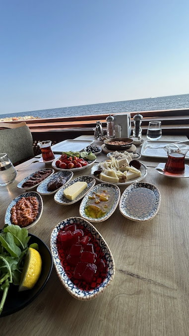 Boğaziçi Restaurant Narlıdere