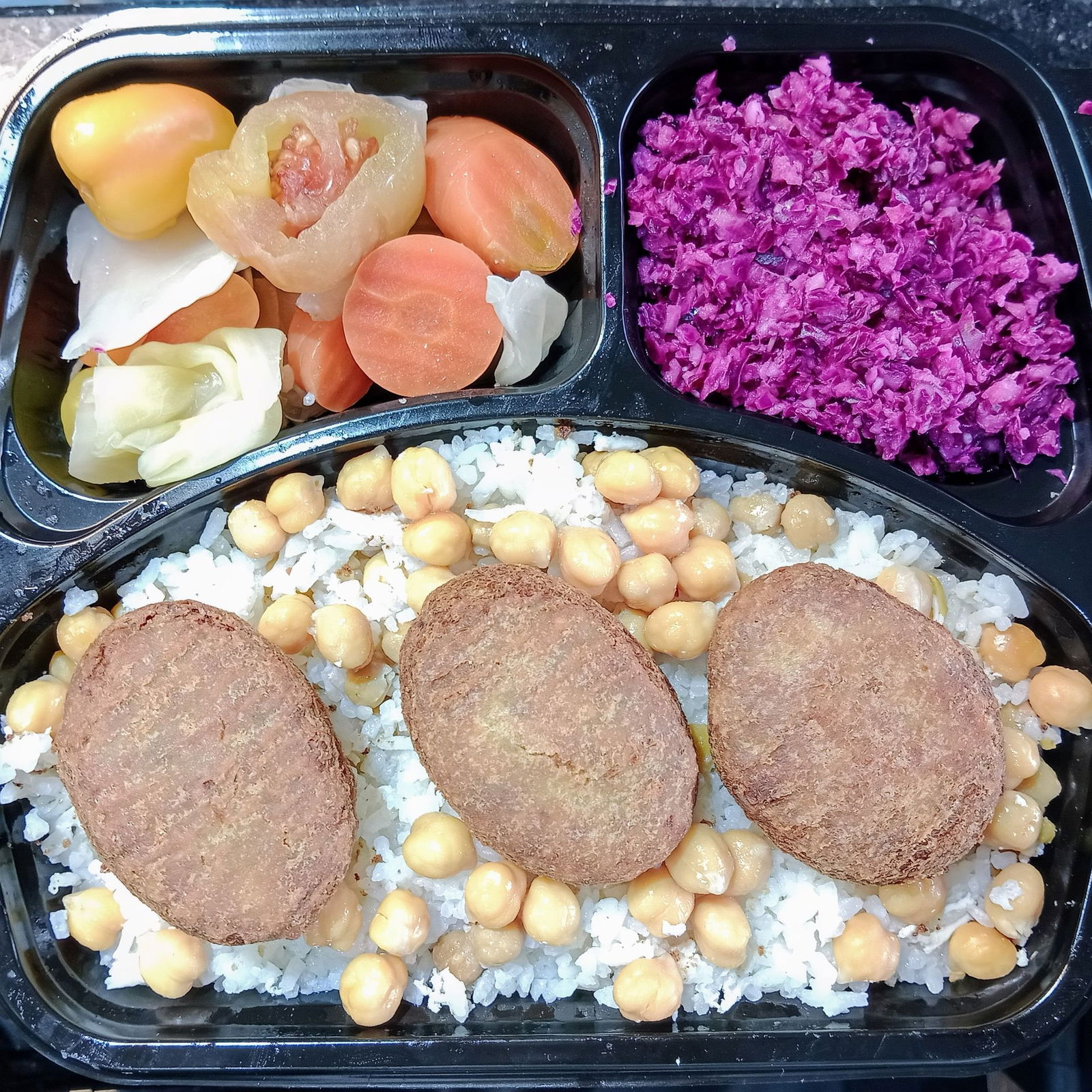 Kadınbudu Köfteli Pilav