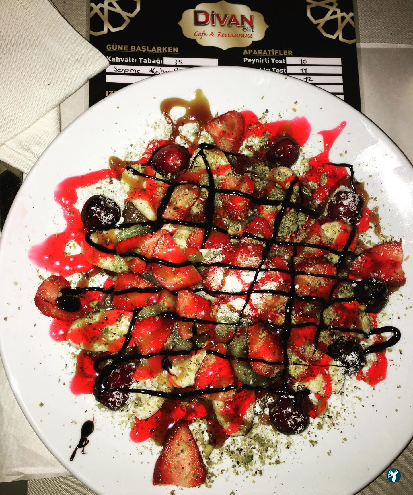Divan Elit Cafe