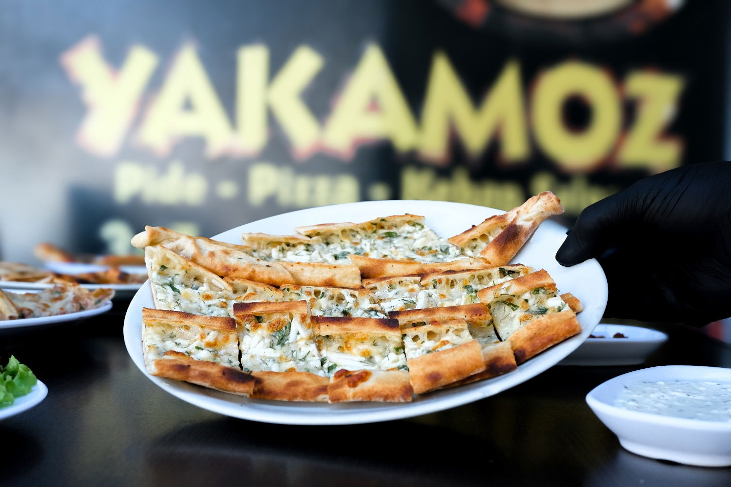 Yakamoz Pide Kebap