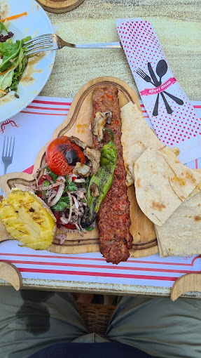 Ustam Meze Mangal