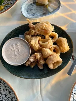 Yeniköy Balıkçısı resimleri