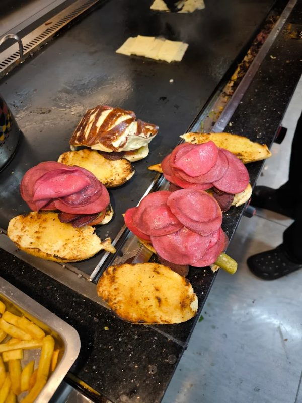 MAHALLE DÖNERCİSİ