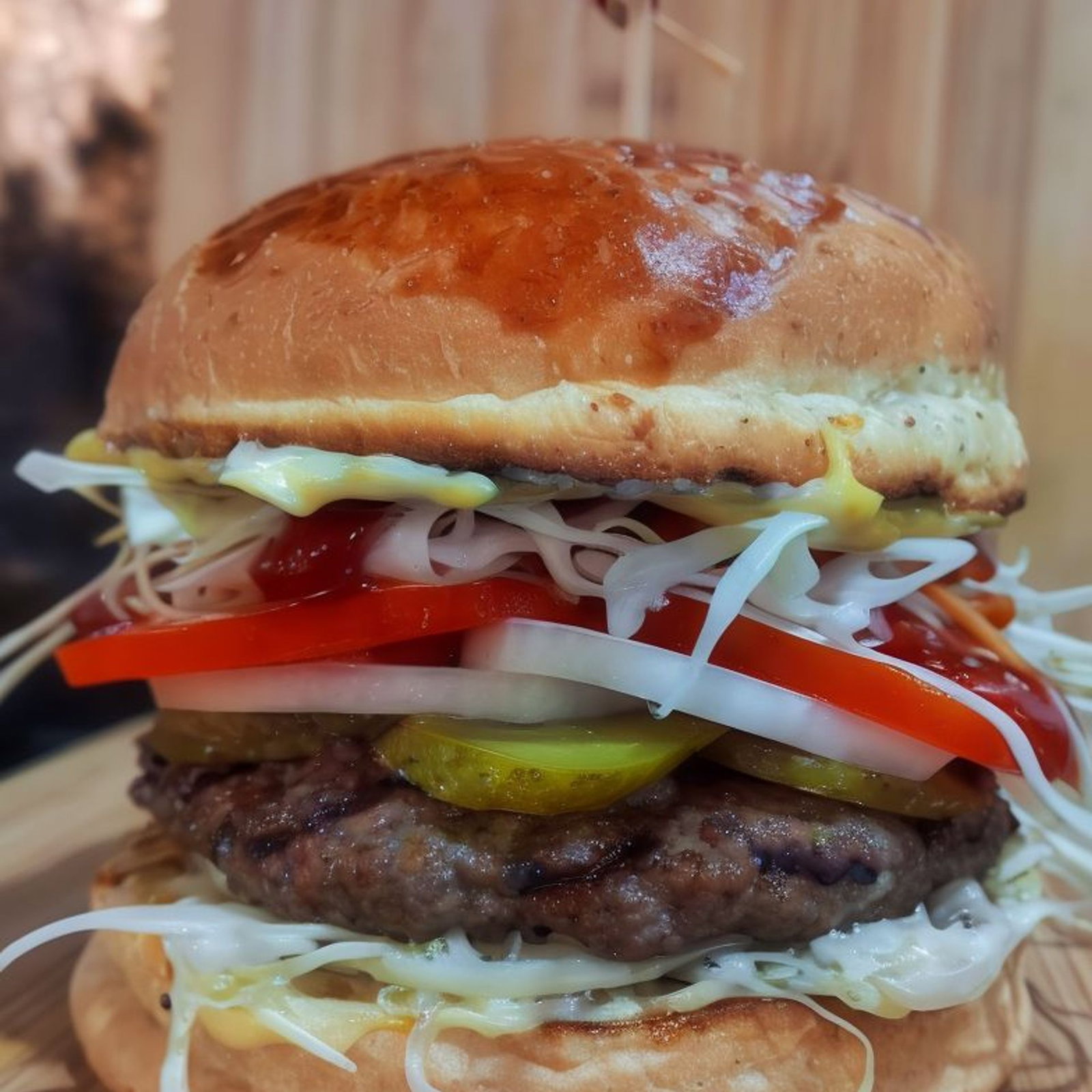 Classic Cheeseburger