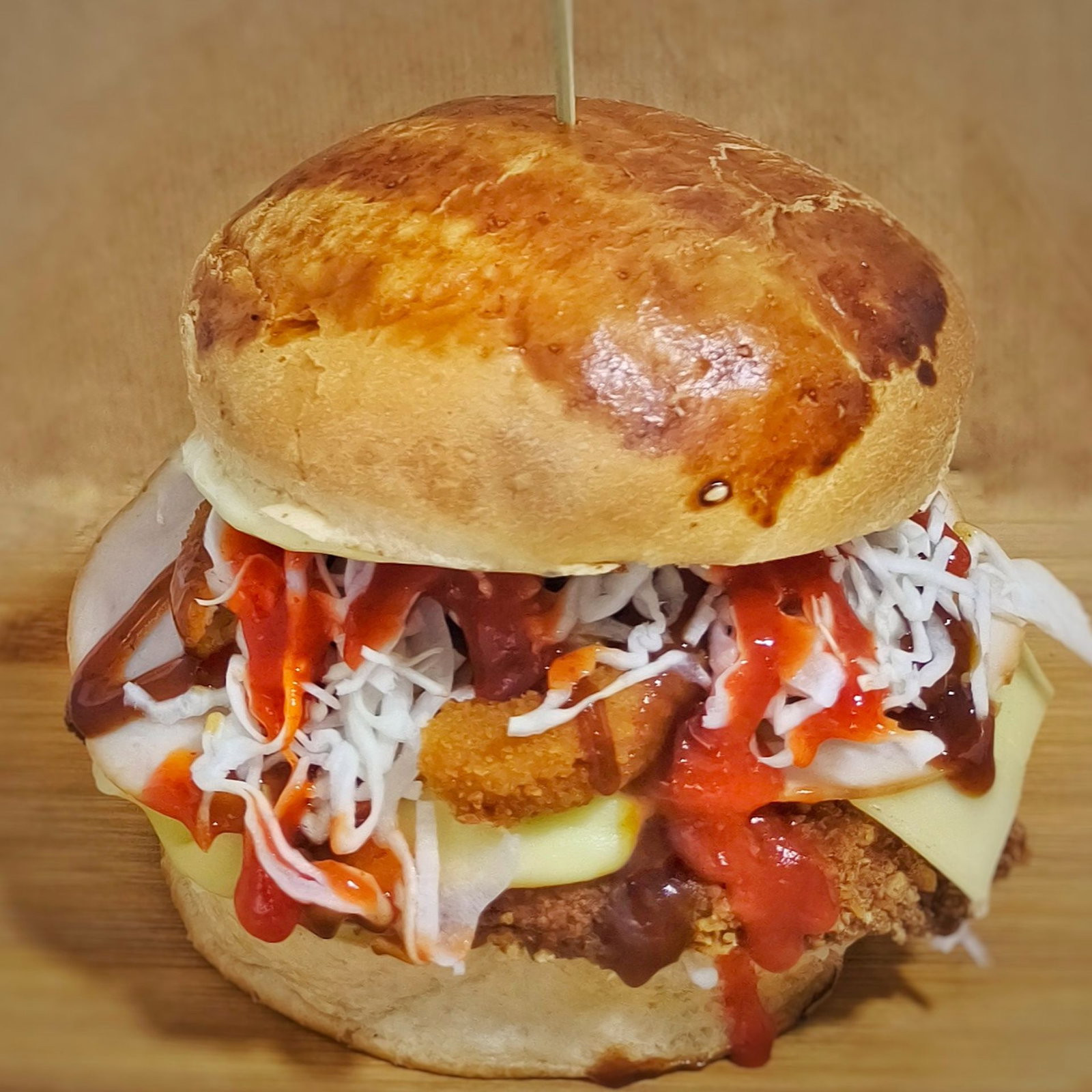 Sriracha Mayonezli Chicken Burger
