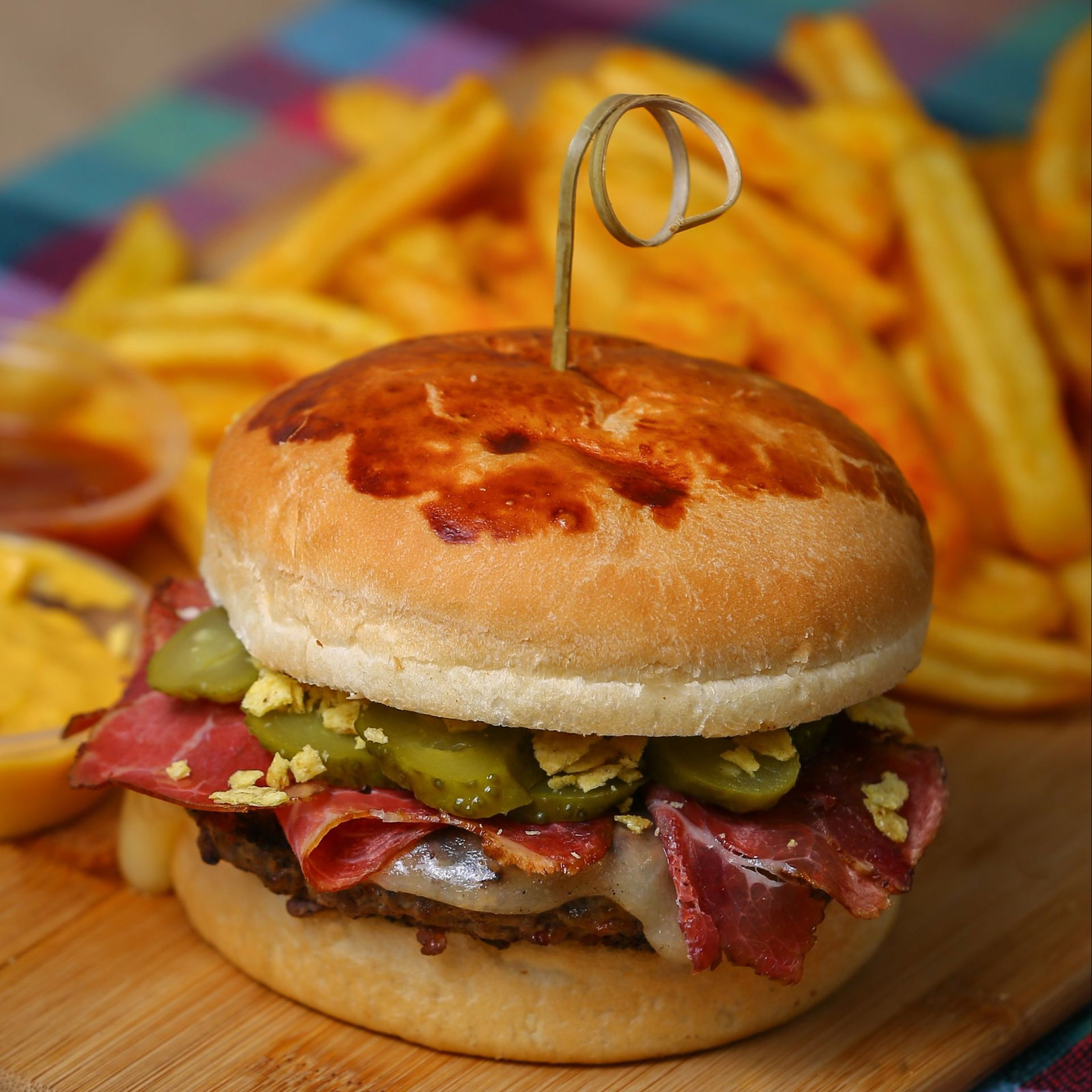 Single Bacon Cheeseburger