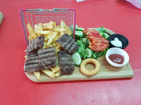 ROBUSTA KAFE RESTORAN resimleri