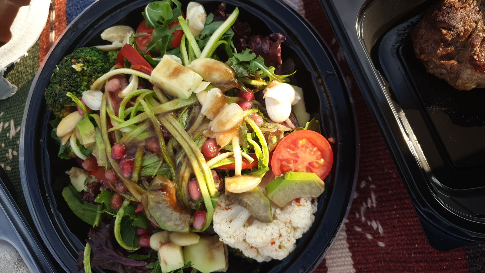 Maki Restoran Uğur Mumcu